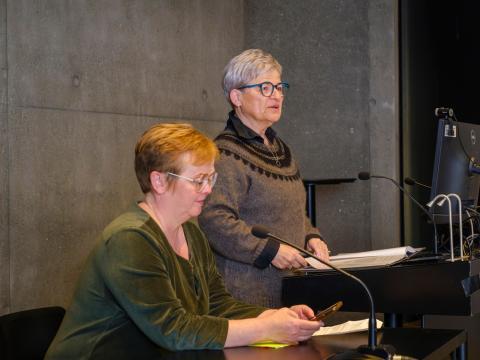 Elísabet Siemsen og Silja Bára